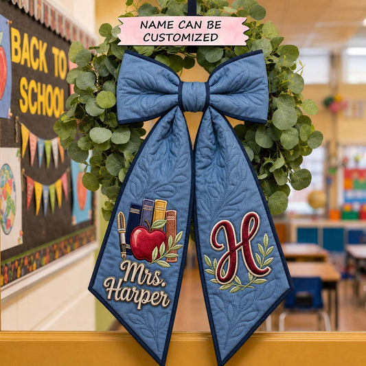 Blue Apple Monogram Quilted Wreath Sash QTCUZ GDTONTD1537