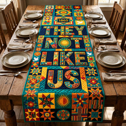Freedom Quilt Mosaic Quilted Table Runner GDTONTD571