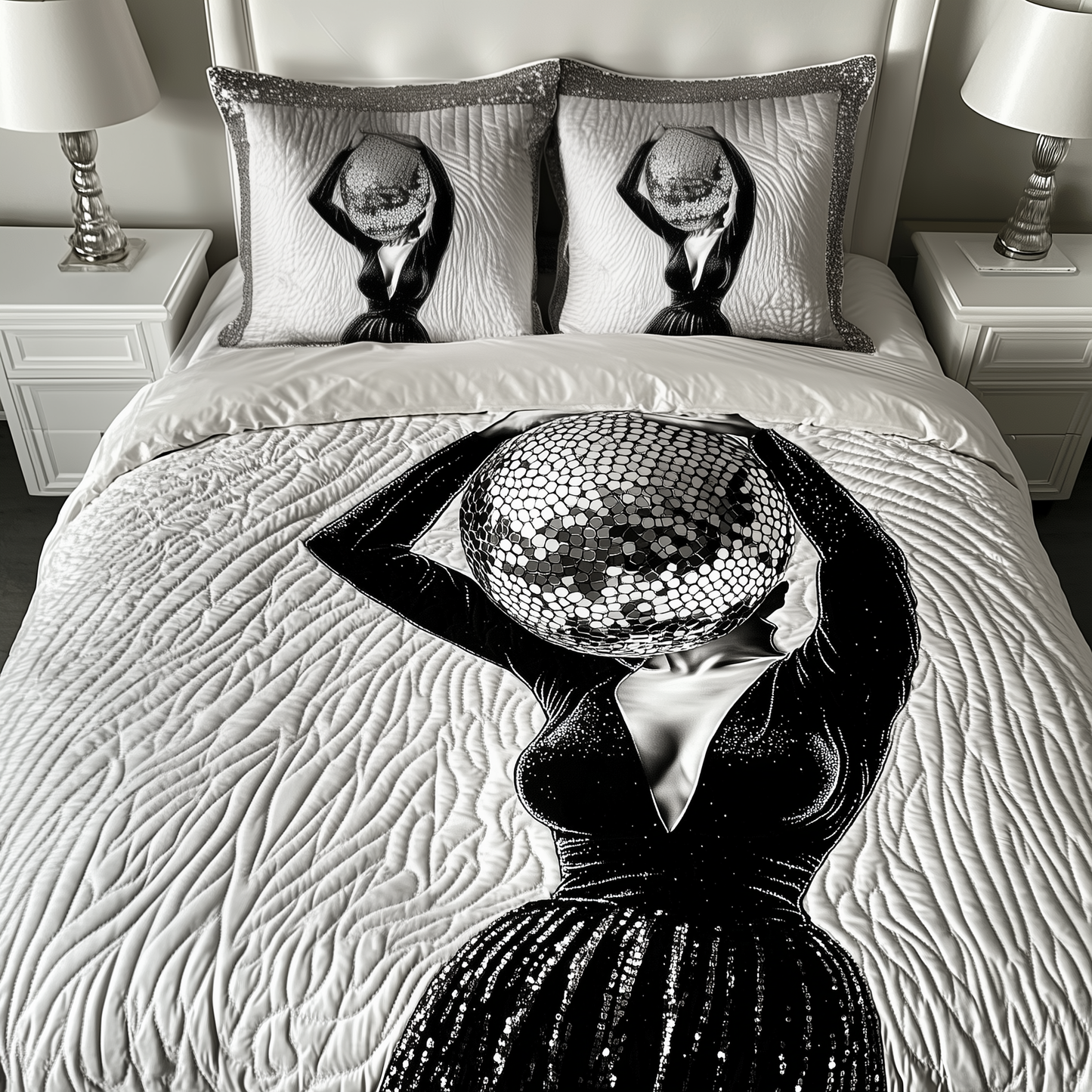 Disco Woman 3-Piece Quilted Bedding Set GFTOAB2010