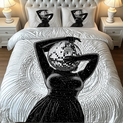 Disco Woman 3-Piece Quilted Bedding Set GFTOAB2011