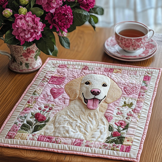 Lovely Golden Retriever Quilted Placemat GFTOAB3649