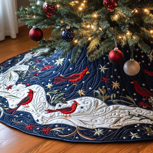 Festive Cardinal Quilted Tree Skirt GFTOHD11517