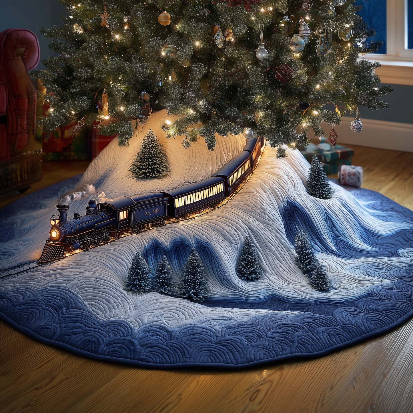 Festive Train Quilted Tree Skirt GFTOHD11615