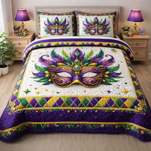 Royal Masquerade 3-Piece Quilted Bedding Set GFTOHD13144