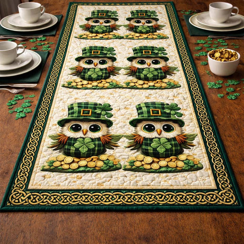 Golden Owl Clover Quilted Table Runner GFTOHD13416