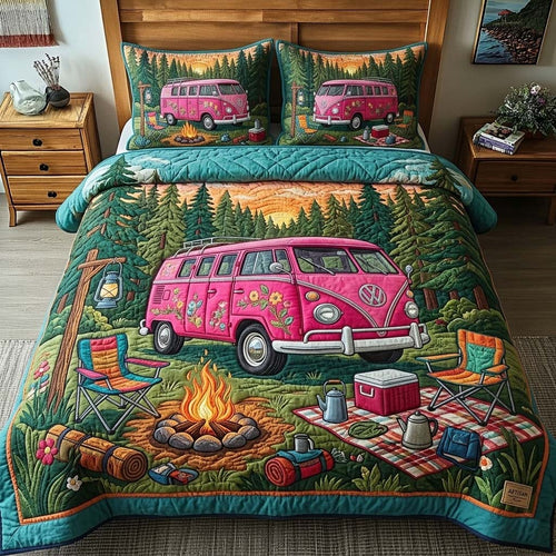 Bloom Camper 3-Piece Quilted Bedding Set GFTOHD14917