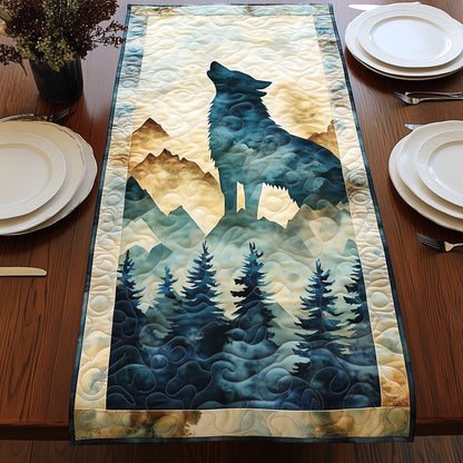 Rustic Mountain Wolf Quilted Table Runner GFTOHD5734