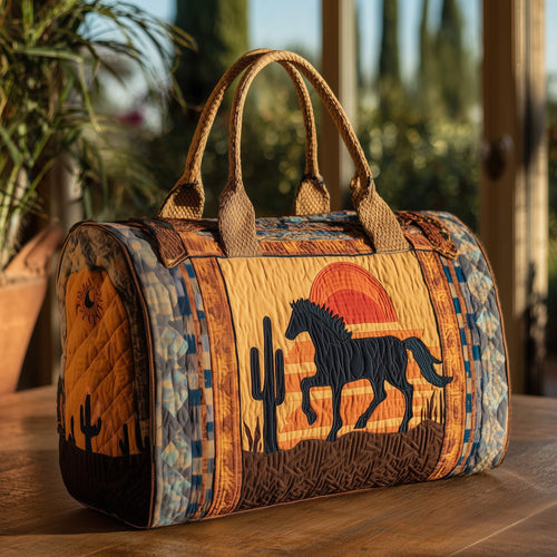 Southwestern Horse Quilted Duffle Bag GFTOHD9554