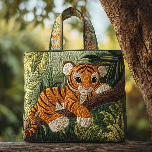 Playing Tiger Quilted Tote Bag GFTOHD9717