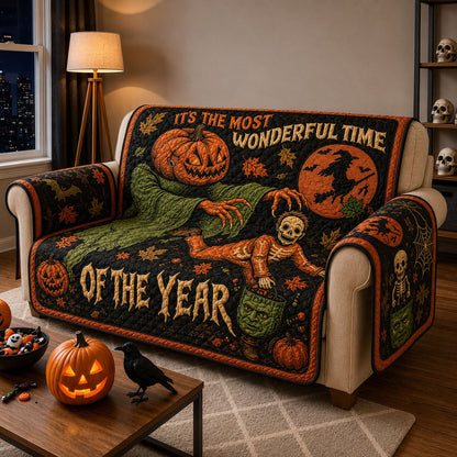 Most Wonderful Fright Quilted Sofa Cover GFTOHNL1924