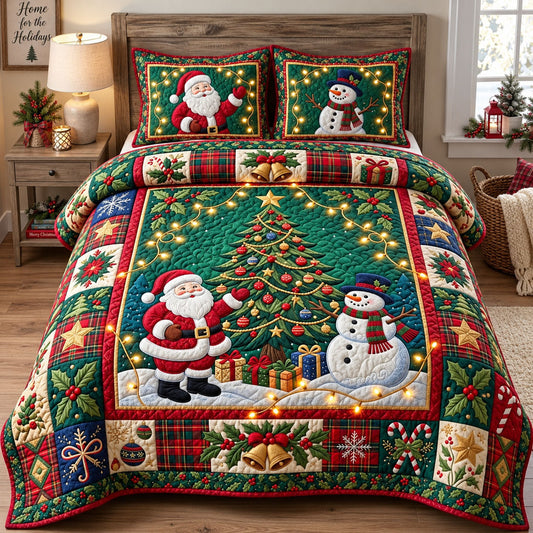 Santa And Snowman Christmas 3-Piece Quilted Bedding Set GFTOHNL3567