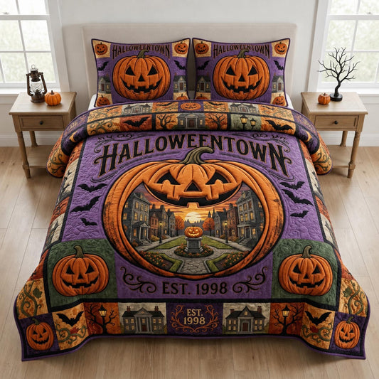 Halloween Town 3-Piece Quilted Bedding Set GFTOLAN1435