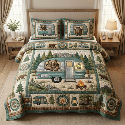 Camping Bear 3-Piece Quilted Bedding Set GFTOLAN485