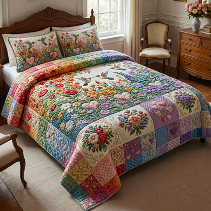 Love is Love 3-Piece Quilted Bedding Set GFTOMA11173