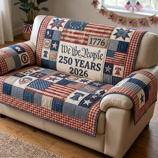 Heritage Patch Quilted Sofa Cover GFTOMA11370