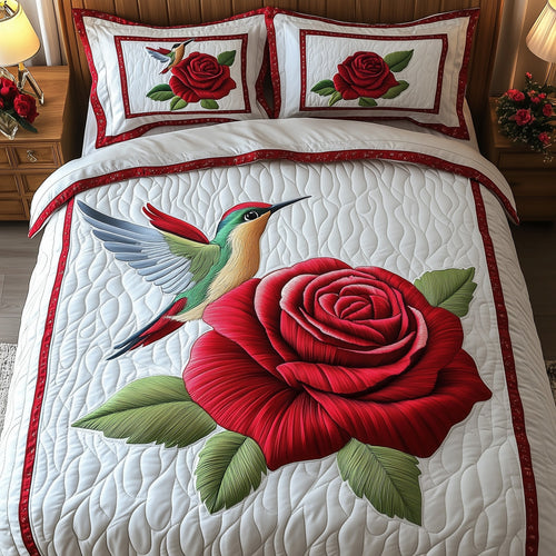 Rose And Hummingbird 3-Piece Quilted Bedding Set GFTOMA1504