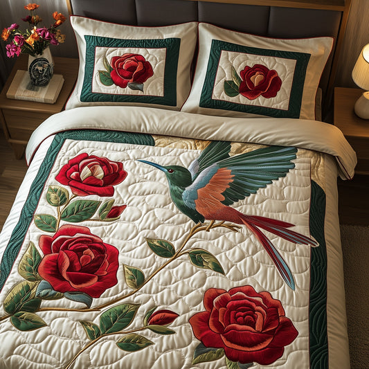 Rose And Hummingbird 3-Piece Quilted Bedding Set GFTOMA1506