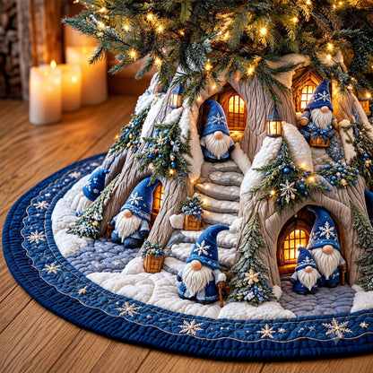 Winter Village Quilted Tree Skirt GFTOMA15253