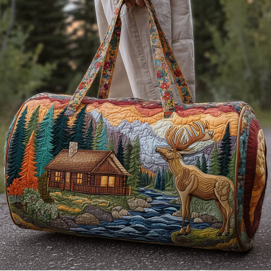 Cabin And Deer Quilted Duffle Bag GFTOMA3645
