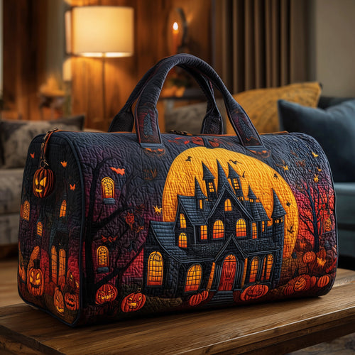 Haunted Manor Quilted Duffle Bag GFTOMA3864