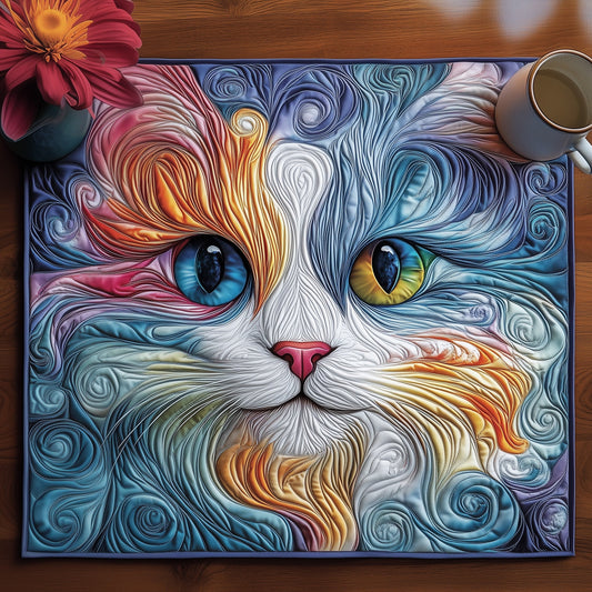 Cat Purrs Quilted Table Topper GFTOMA5072