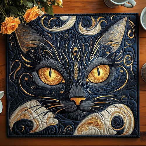 Cat Purrs Quilted Table Topper GFTOMA5075