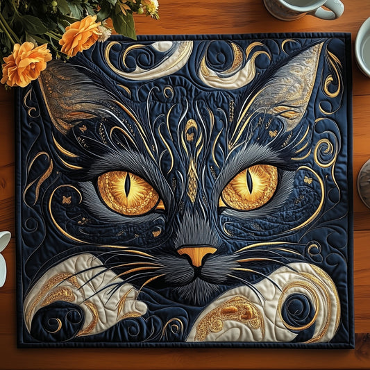 Cat Purrs Quilted Table Topper GFTOMA5075