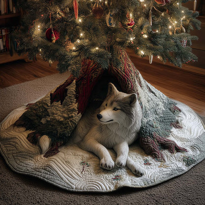 Wolf Quilted Tree Skirt GFTOMA6834