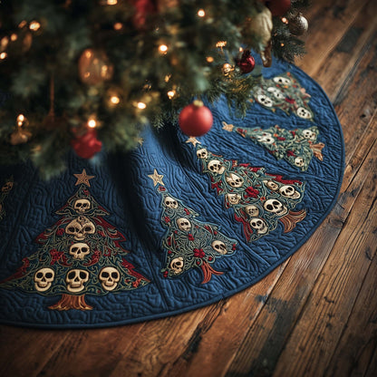 Gothic Yuletide Quilted Tree Skirt GFTOMA7725