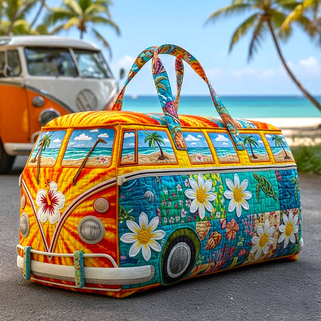 Surf Van Quilted Duffle Bag GFTOMA9388