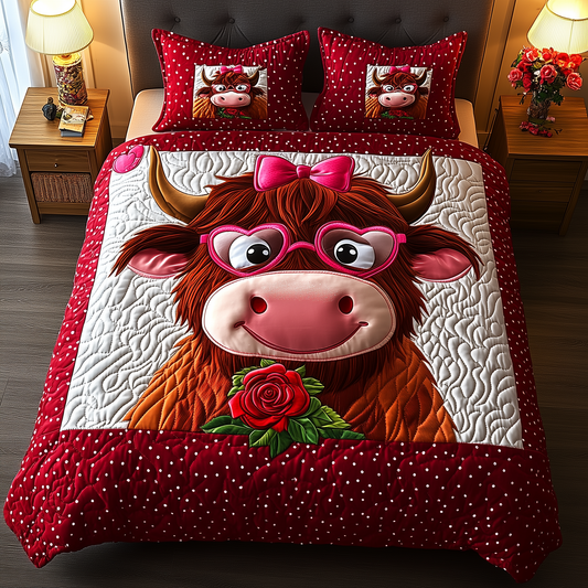 Pinky Highland Cow 3-Piece Quilted Bedding Set GFTONL1947