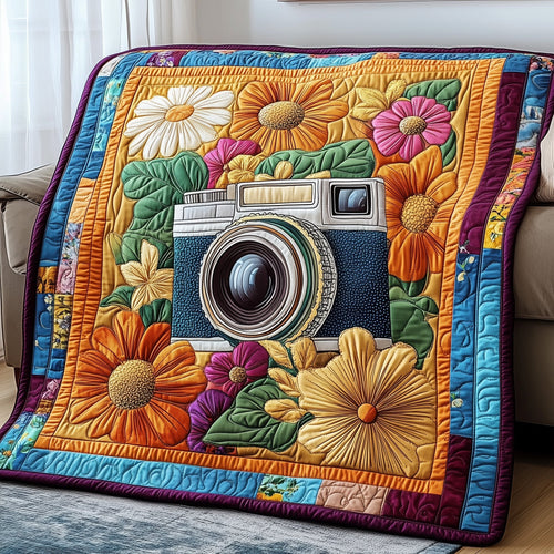 Vintage Camera Quilted Blanket GFTONL2905