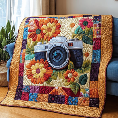 Vintage Camera Quilted Blanket GFTONL2910
