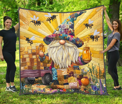 Honey Gnome Quilted Blanket GFTONL3320