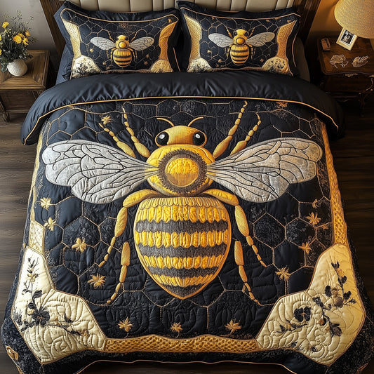 Royal Bee 3-Piece Quilted Bedding Set GFTONL3738