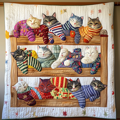 Colorful Sleeping Striped Pajama Cat Quilted Blanket GFTONL478