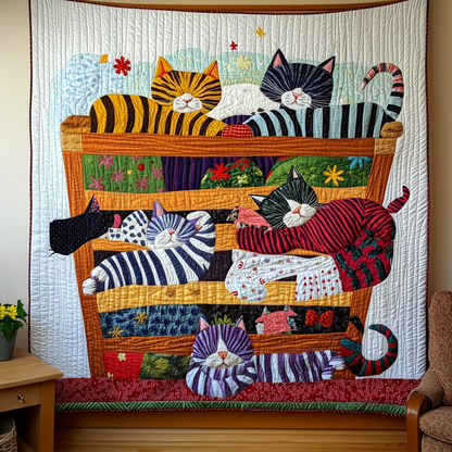 Colorful Sleeping Striped Pajama Cat Quilted Blanket GFTONL479