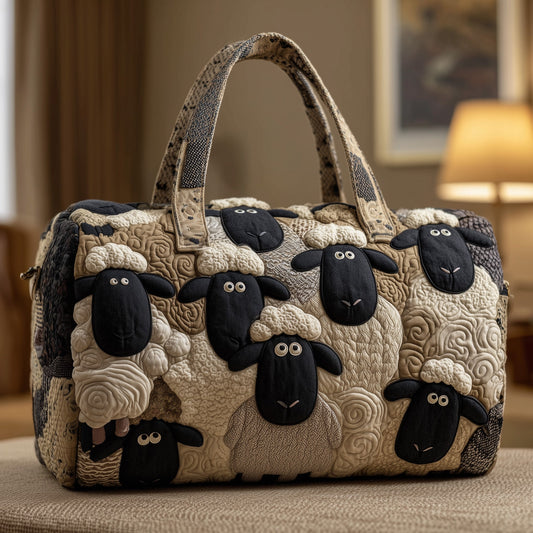 Sheep Haven Quilted Duffle Bag GFTONL5142