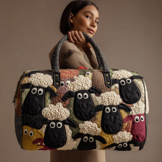 Sheep Haven Quilted Duffle Bag GFTONL5145