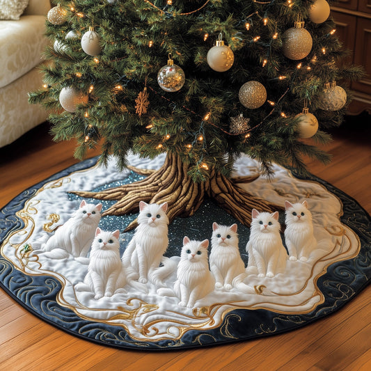 Snowy Cat Quilted Tree Skirt GFTONL6829