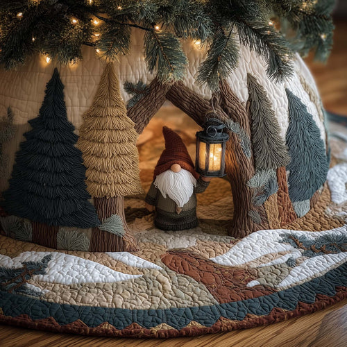 Friendly Holiday Gnome Quilted Tree Skirt GFTONL7248
