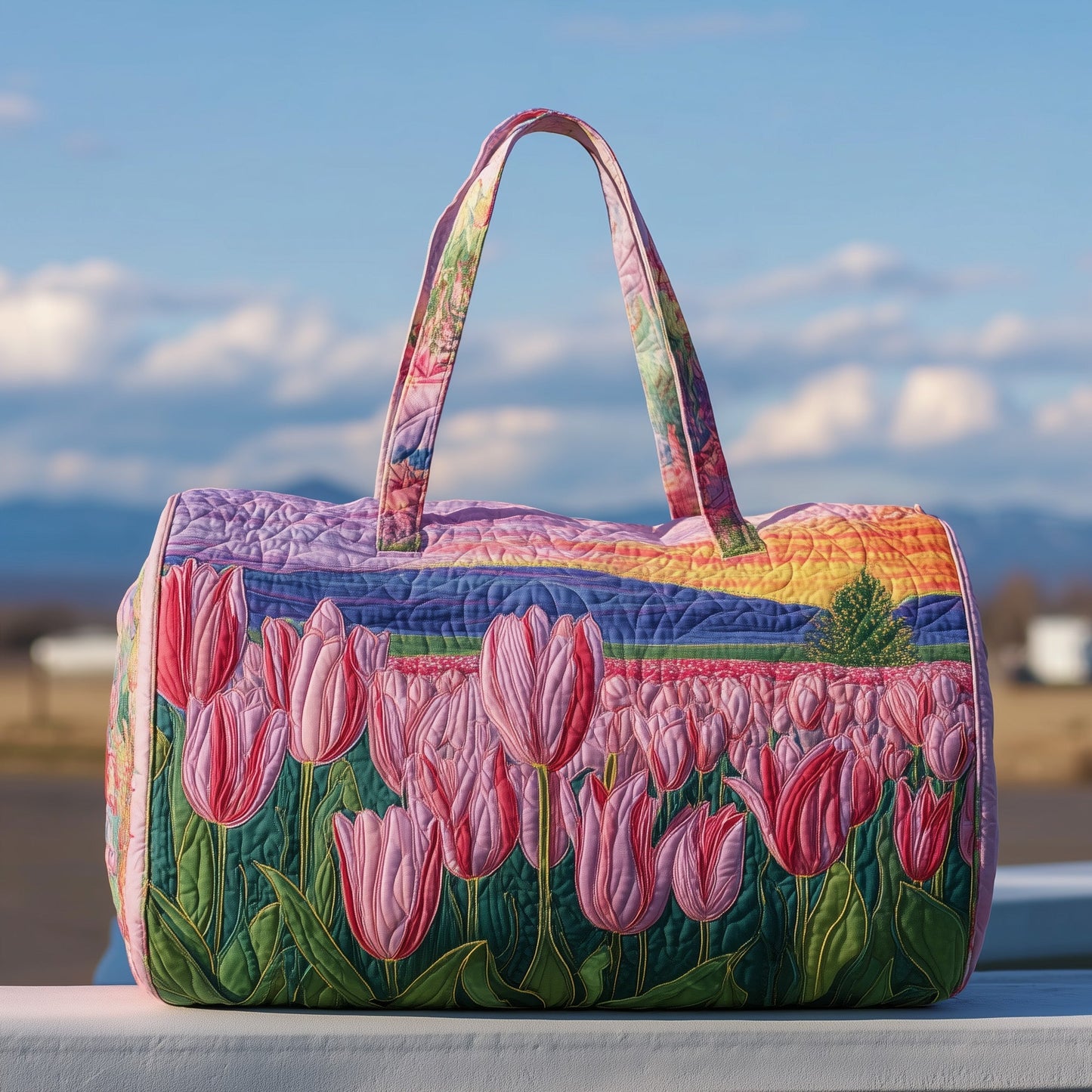 Tulip Sunset Quilted Duffle Bag GFTONT2307
