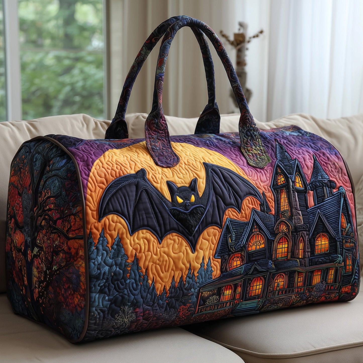 Mysterious Bat Quilted Duffle Bag GFTONT2997