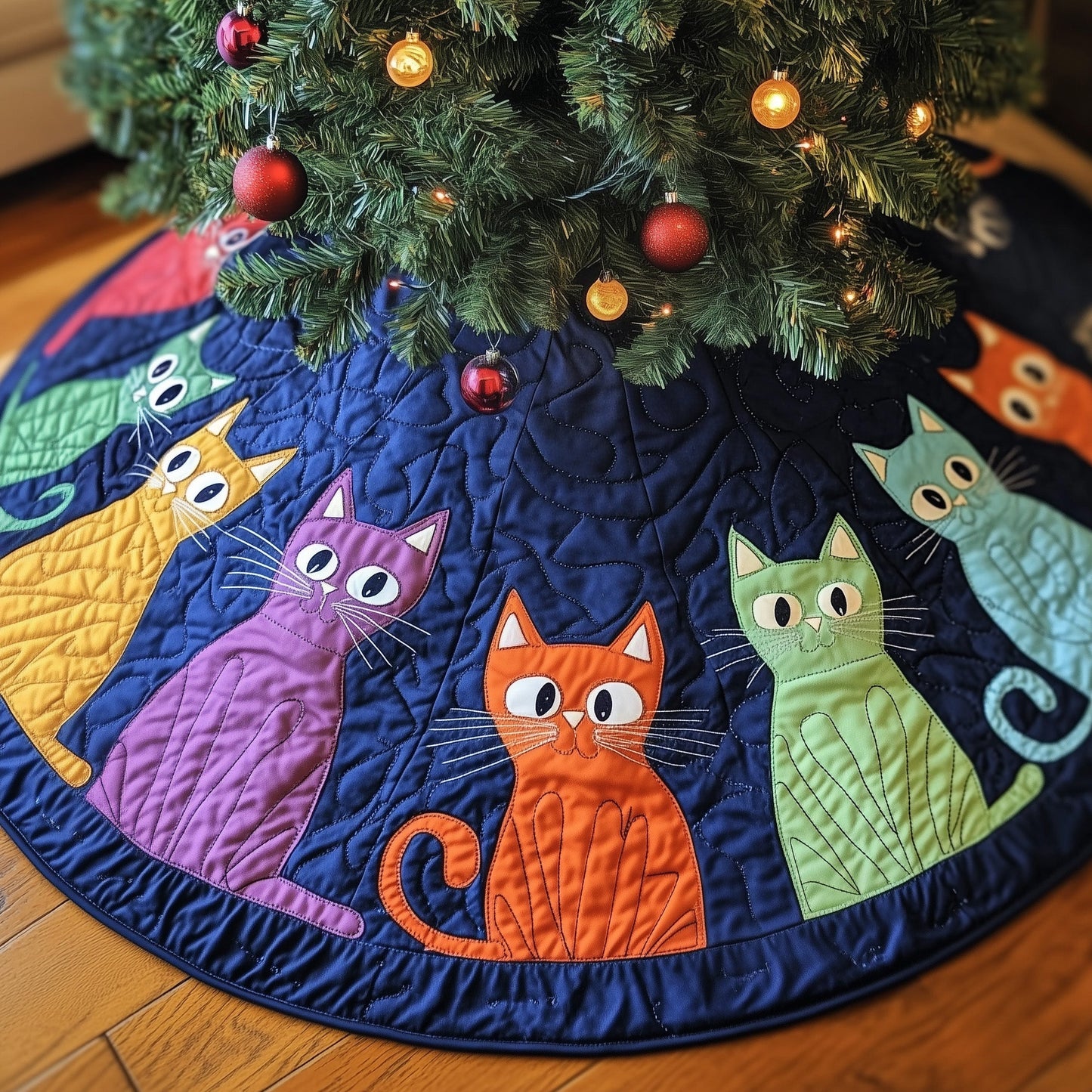 Whimsy Cats Quilted Tree Skirt GFTONT4079