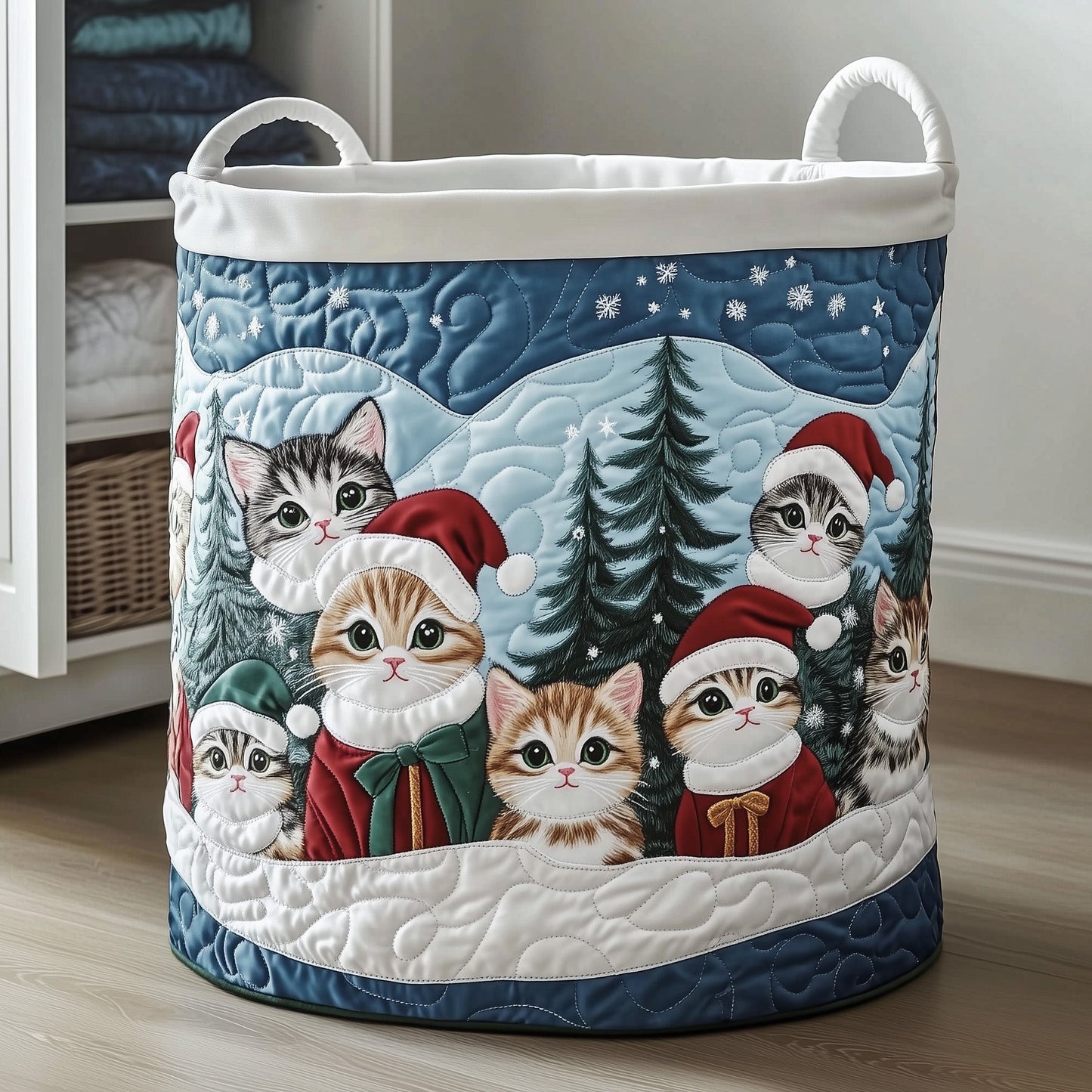 Christmas Kittens Quilted Laundry Basket GFTONT4265