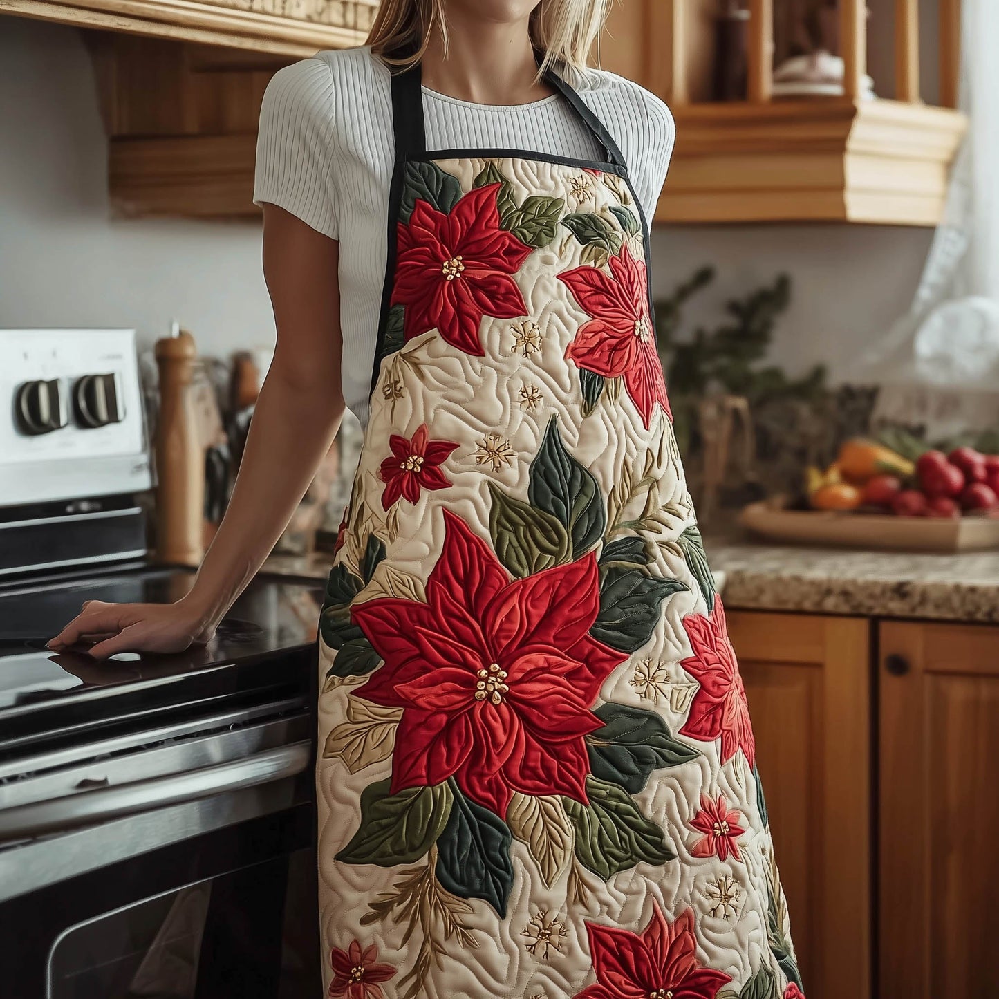 Poinsettia Quilted Apron GFTONT5072
