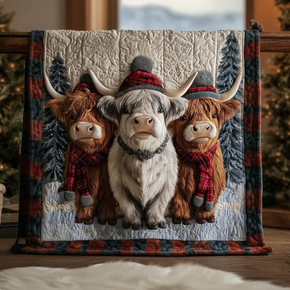 Yuletide Highland Cow Quilted Blanket GFTONT5219