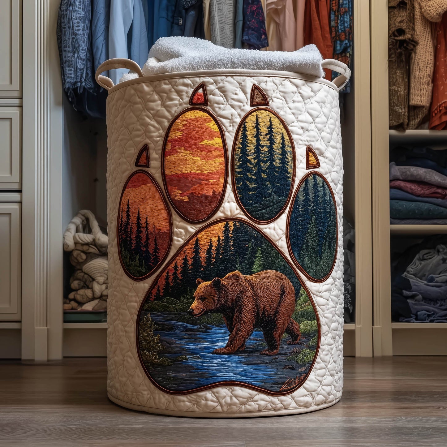 Mystic Bear Quilted Laundry Basket GFTONT5832