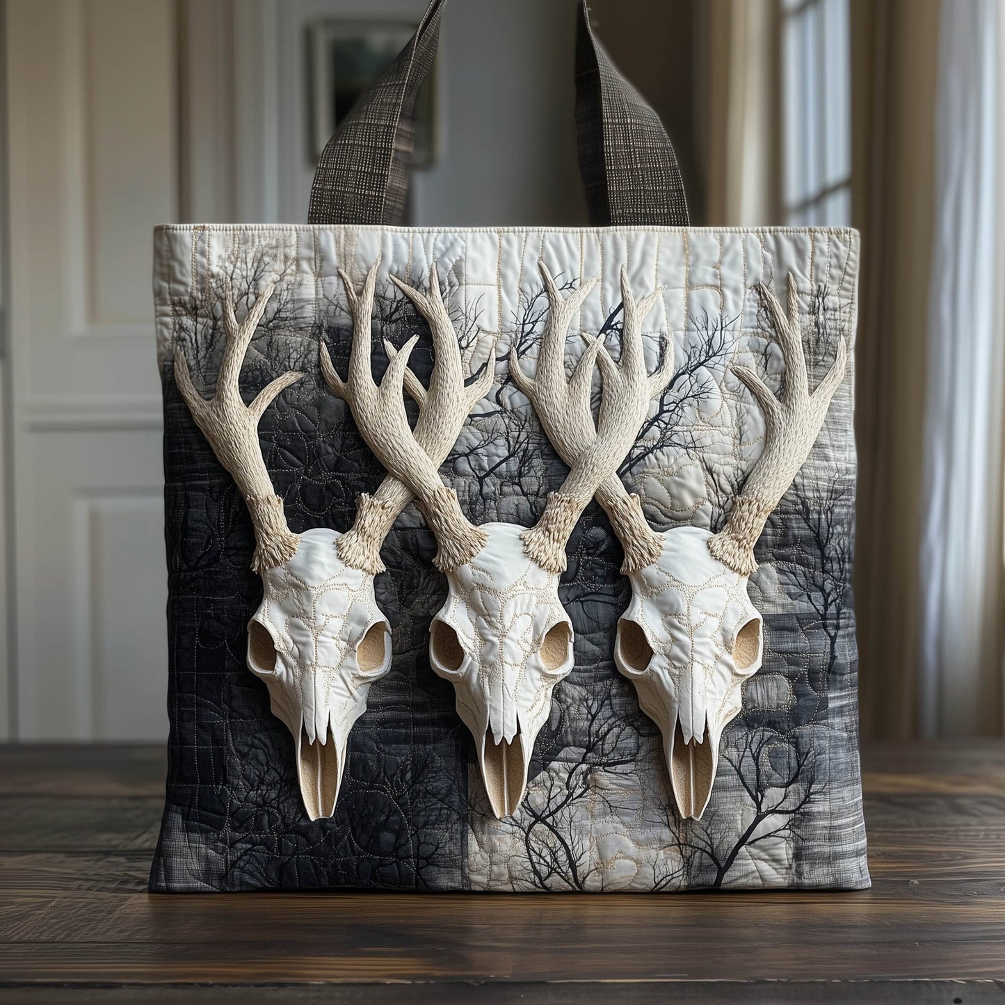 Rustic Antler Quilted Tote Bag GFTONT5903