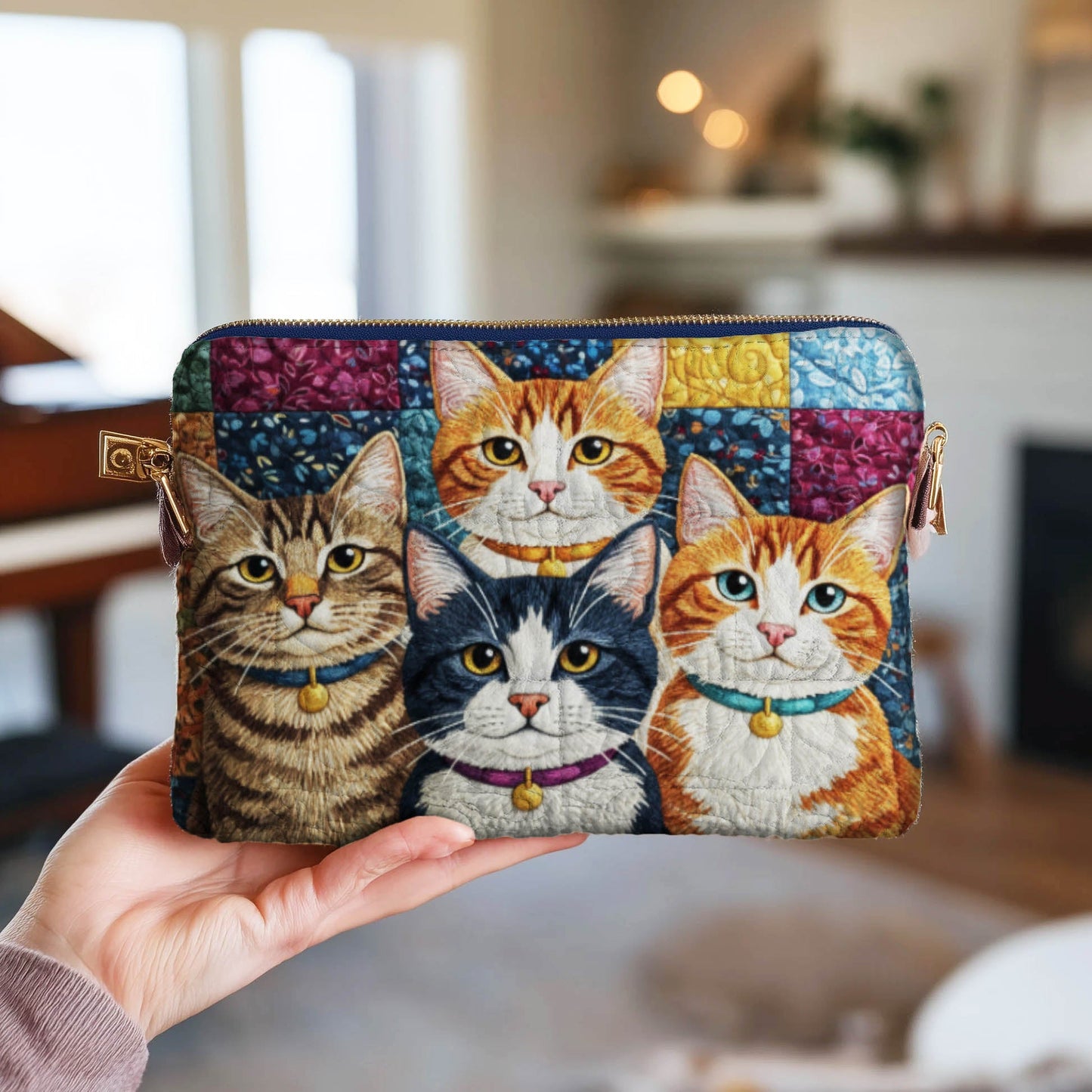 Playful Kittens Quilted Purse GFTONT6195